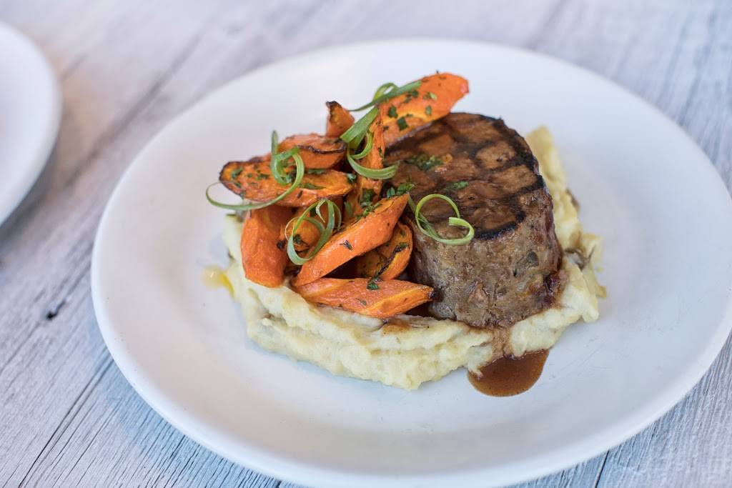 Not Your Average Joes | restaurant | 305 Main St, Acton, MA 01720, USA | 9786350101 OR +1 978-635-0101