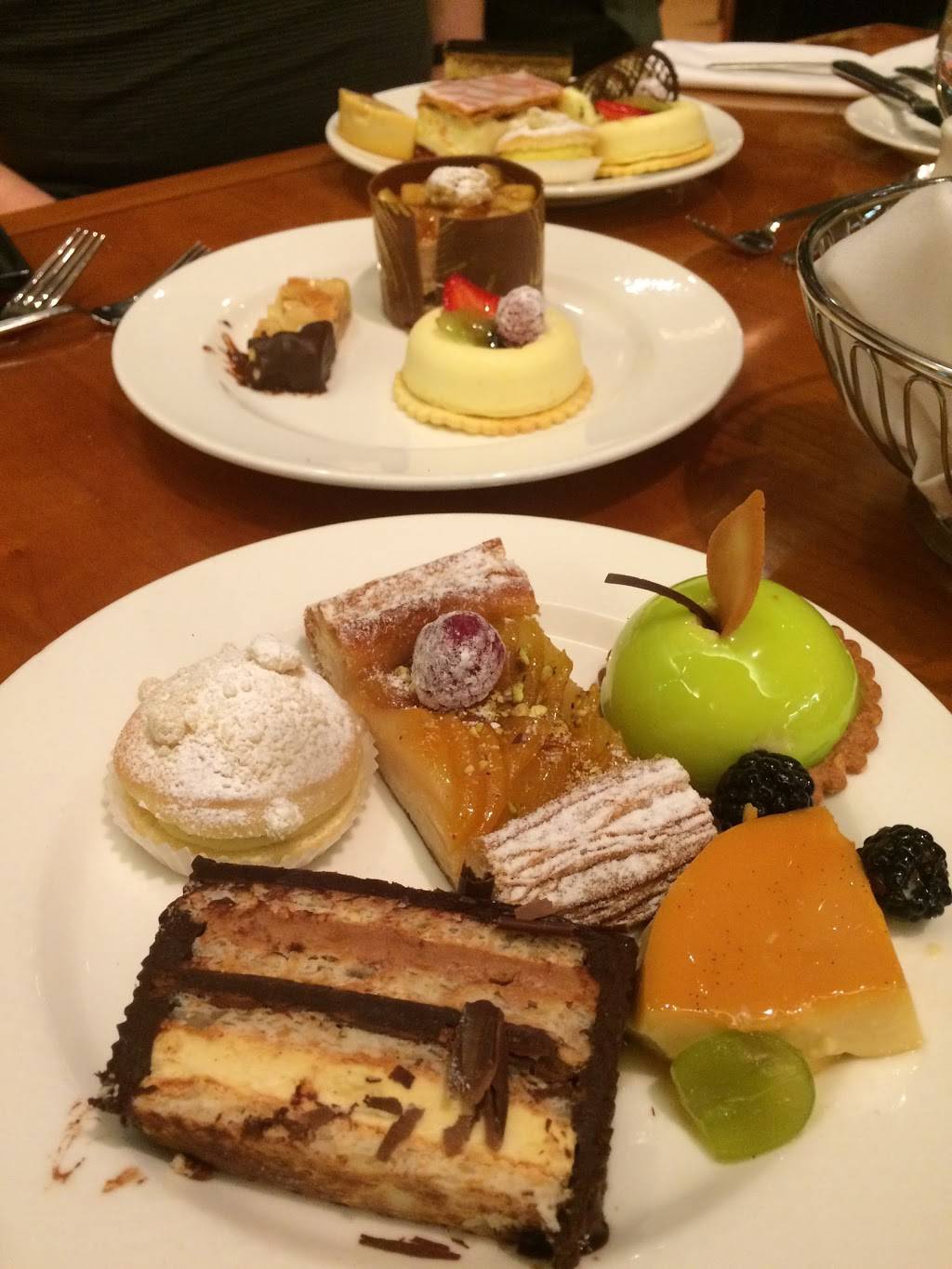 American Harvest Restaurant | restaurant | 18600 Haggerty Rd, Livonia, MI 48152, USA | 7344624488 OR +1 734-462-4488