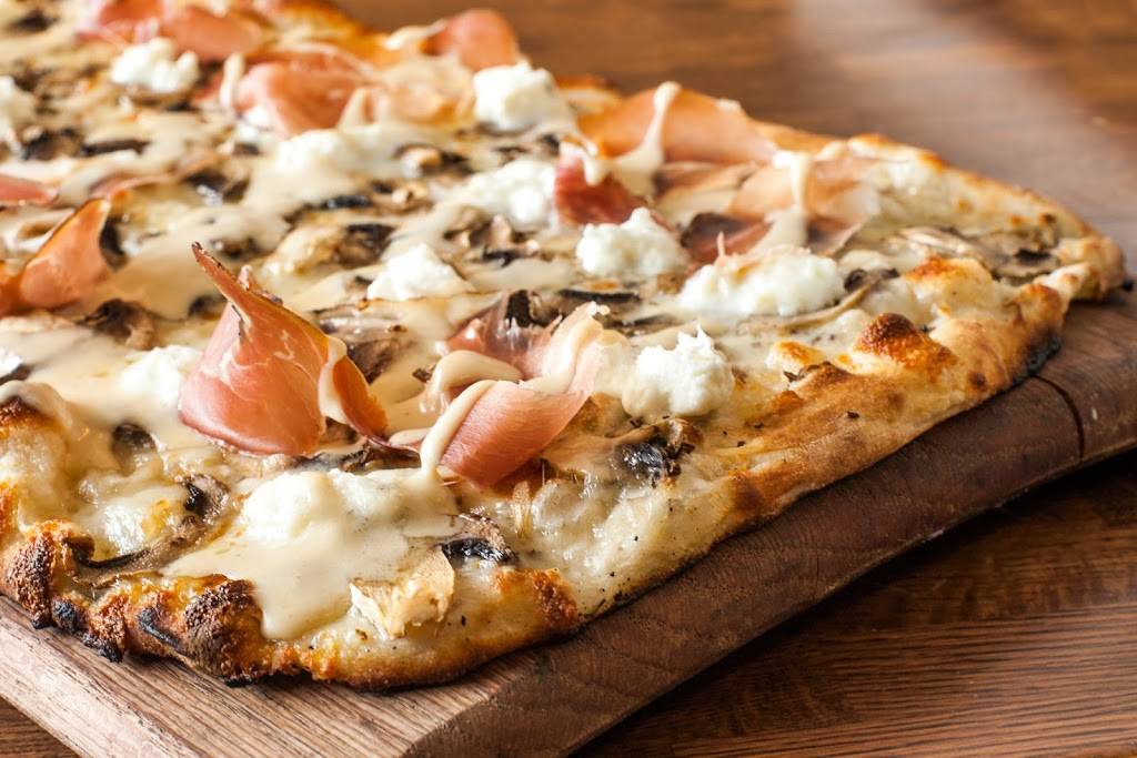 Numero 28 Pizzeria Cucina | restaurant | 660 Amsterdam Ave, New York, NY 10025, USA | 2127067282 OR +1 212-706-7282