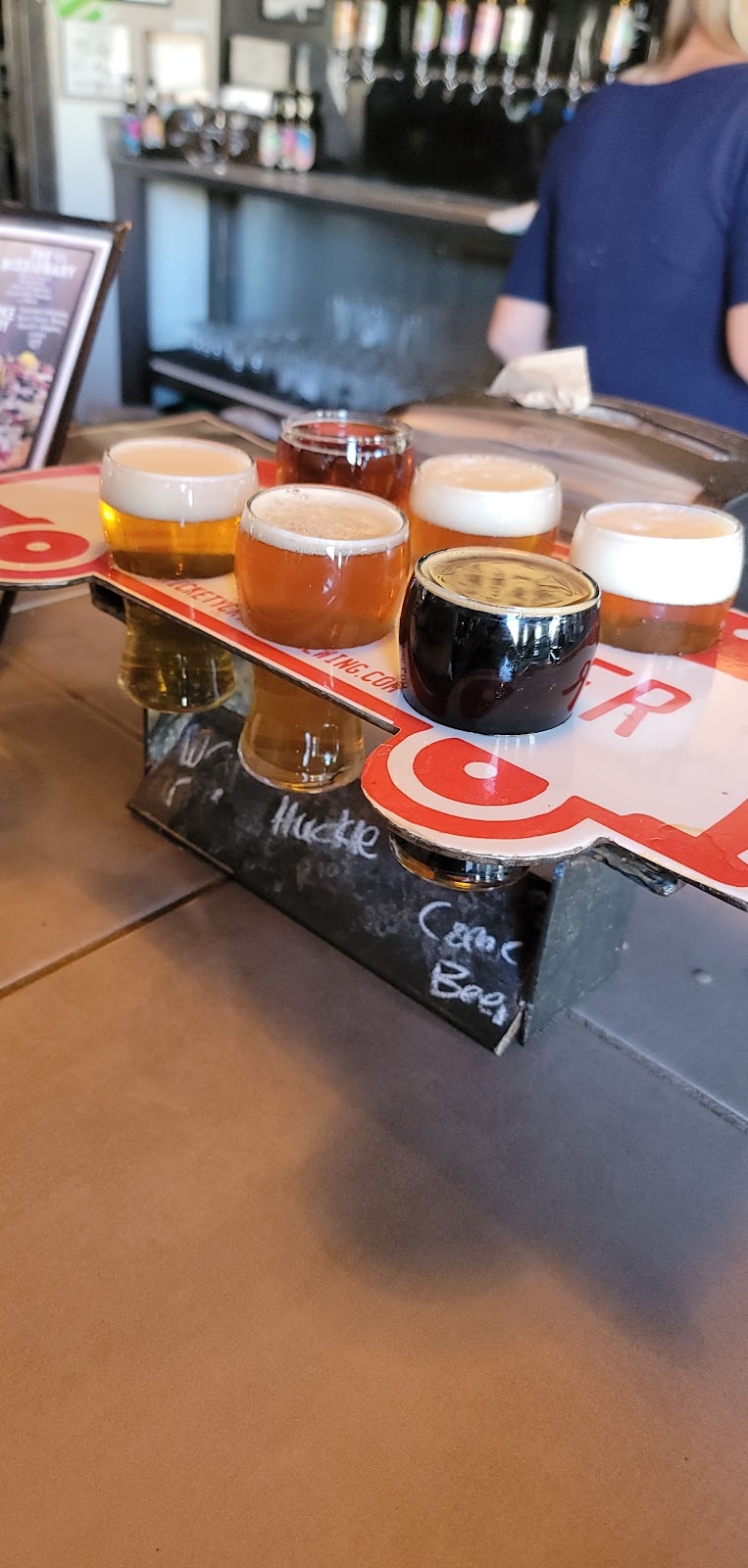 Dirty Dough Pizzeria And Tap Room | restaurant | 532 E Beale St, Kingman, AZ 86401, USA | 9287532337 OR +1 928-753-2337