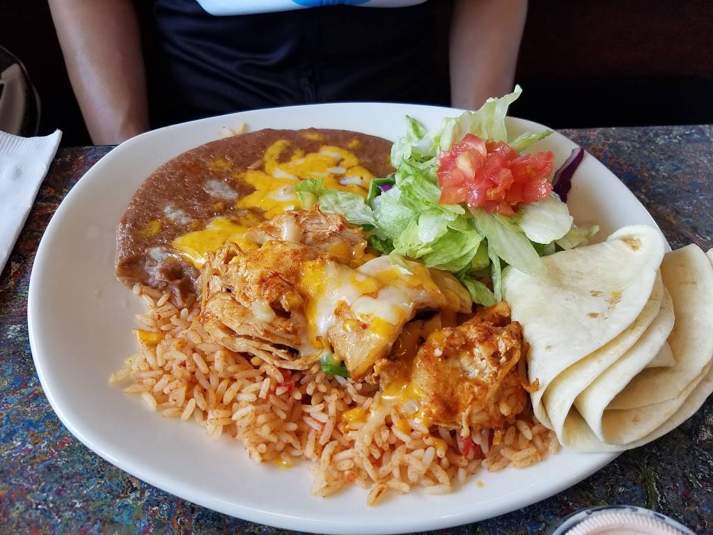 Anitas New Mexico Style Mexican Food | restaurant | 701 Elden St, Herndon, VA 20170, USA | 7034811441 OR +1 703-481-1441