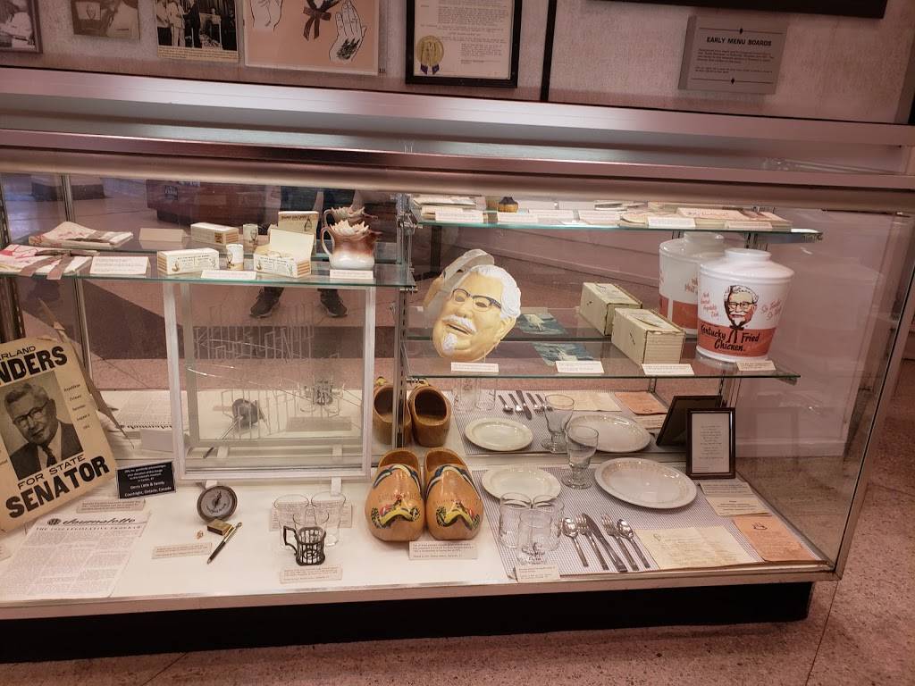 KFC | restaurant | 4876 Marsh Rd, Okemos, MI 48864, USA | 5173491120 OR +1 517-349-1120