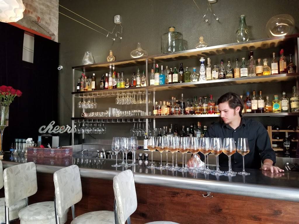 Owens Bistro | restaurant | 5210 D St, Chino, CA 91710, USA | 9096280452 OR +1 909-628-0452