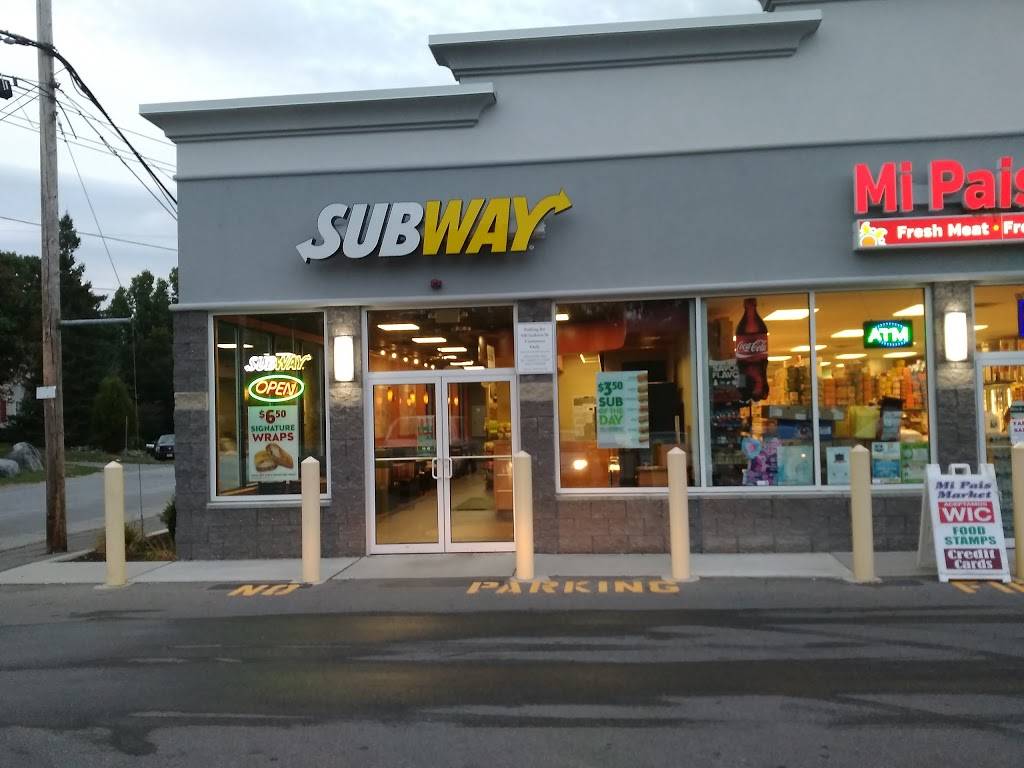 Subway Restaurants | restaurant | 610 Andover St, Lawrence, MA 01843, USA | 9782583183 OR +1 978-258-3183