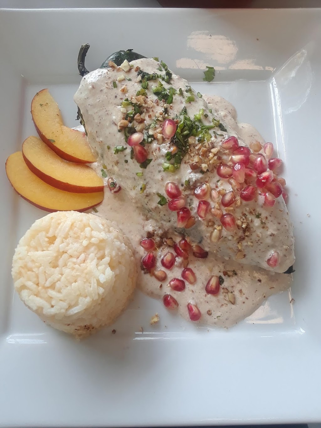 Las Delicias de la Tierra | restaurant | 3910 E Del Mar Blvd #301, Laredo, TX 78045, USA | 9567045083 OR +1 956-704-5083