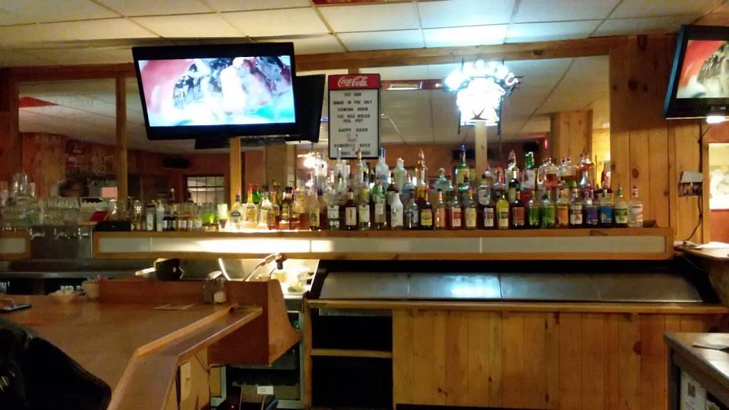 Red Brick Inn | restaurant | 973 Main St, Niagara, WI 54151, USA | 7152514653 OR +1 715-251-4653