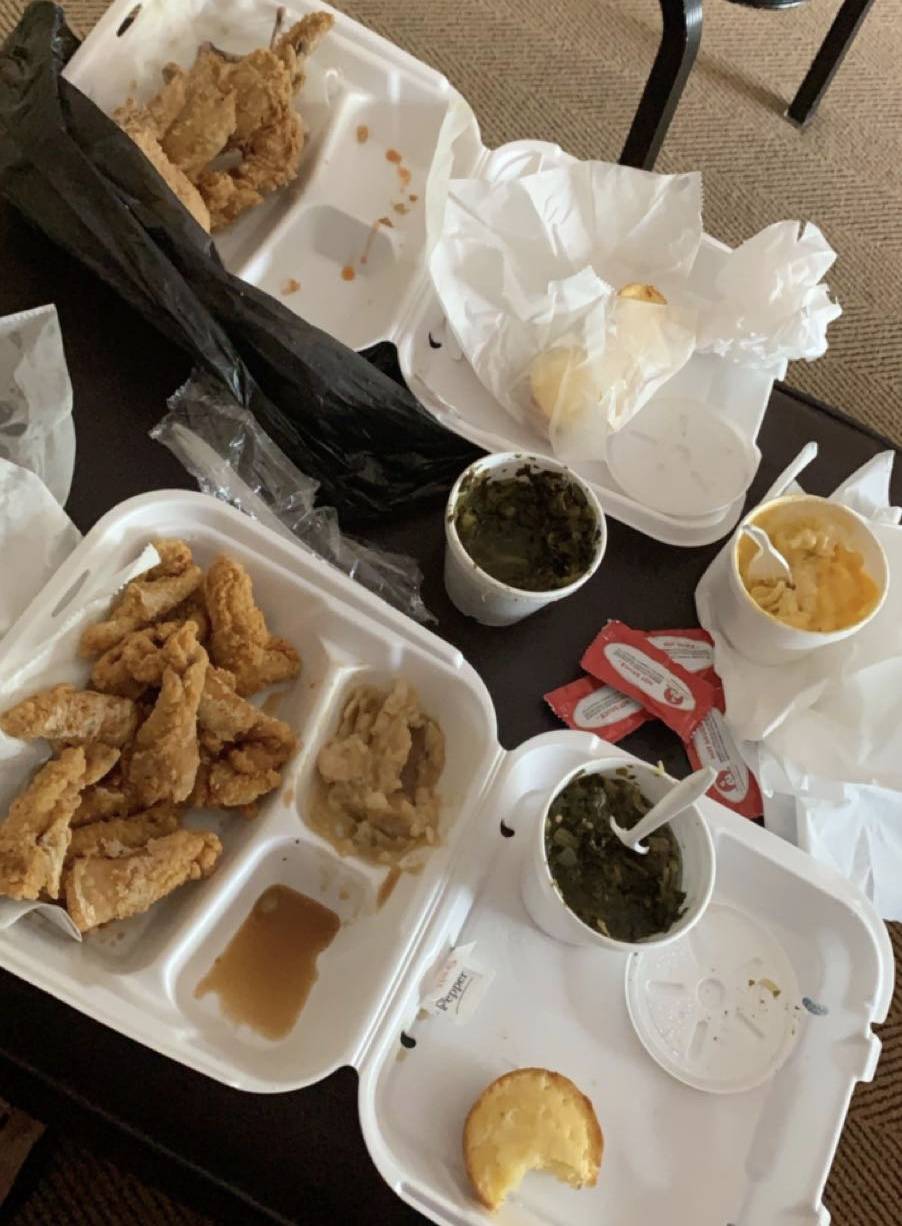 Kingfish Soulfood Bistro | restaurant | 9100 E US Hwy 40, Independence, MO 64055, USA | 3176836638 OR +1 317-683-6638