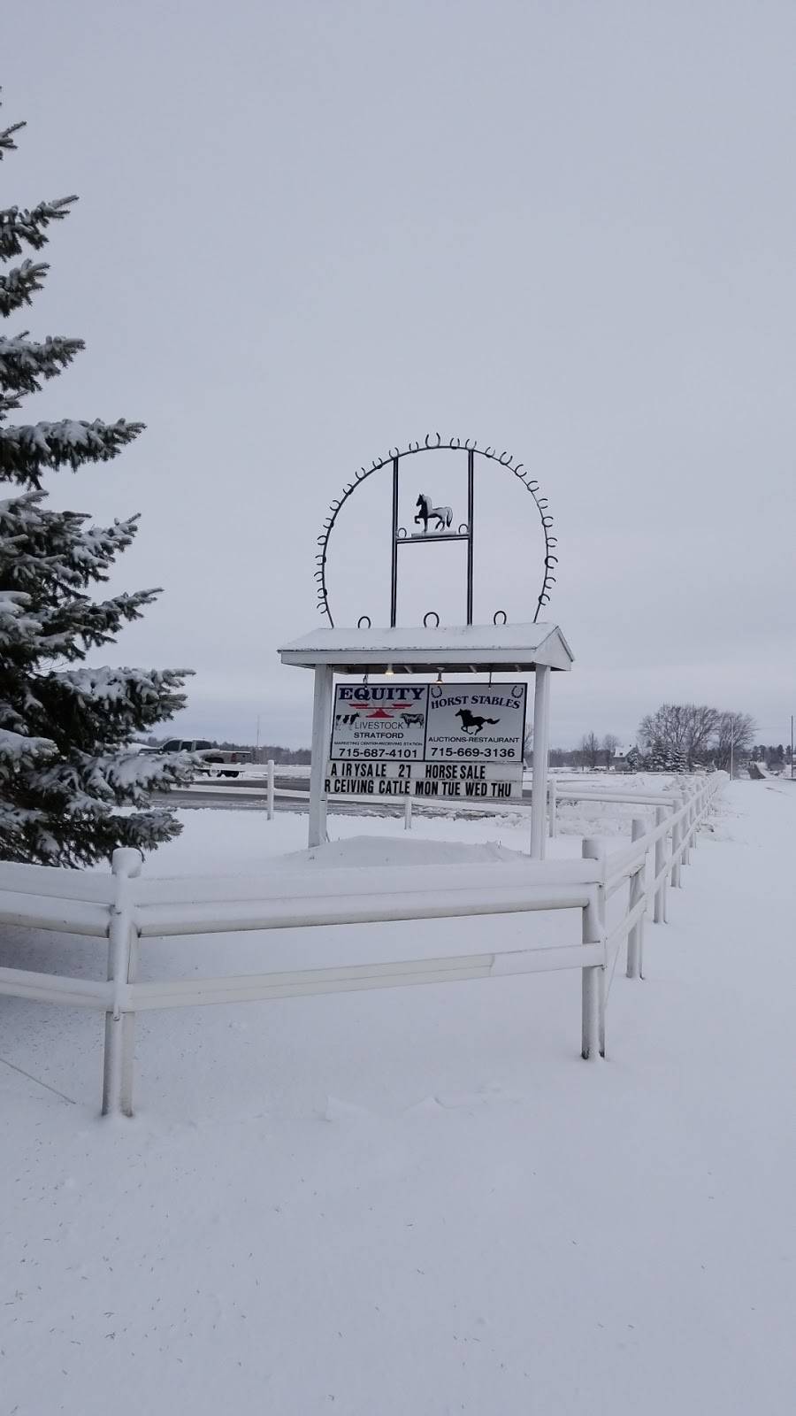 Horst stables | restaurant | N13653 County Rd M, Thorp, WI 54771, USA | 7156693136 OR +1 715-669-3136