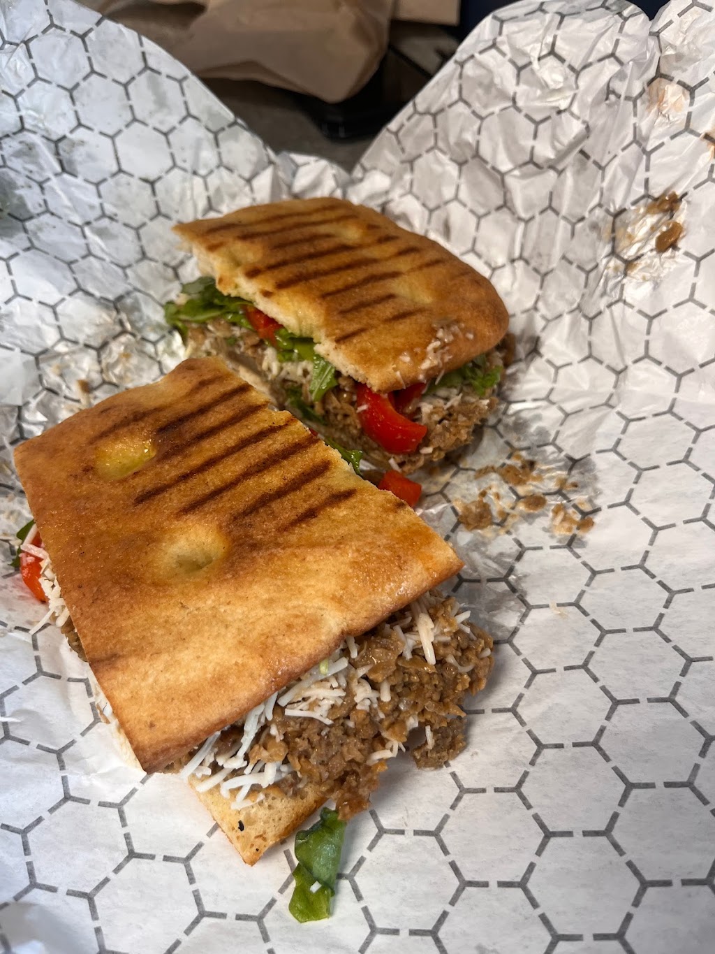 Troys Fresh Kitchen Express | restaurant | 11 Manchester Rd, Derry, NH 03038, USA | 6035523959 OR +1 603-552-3959