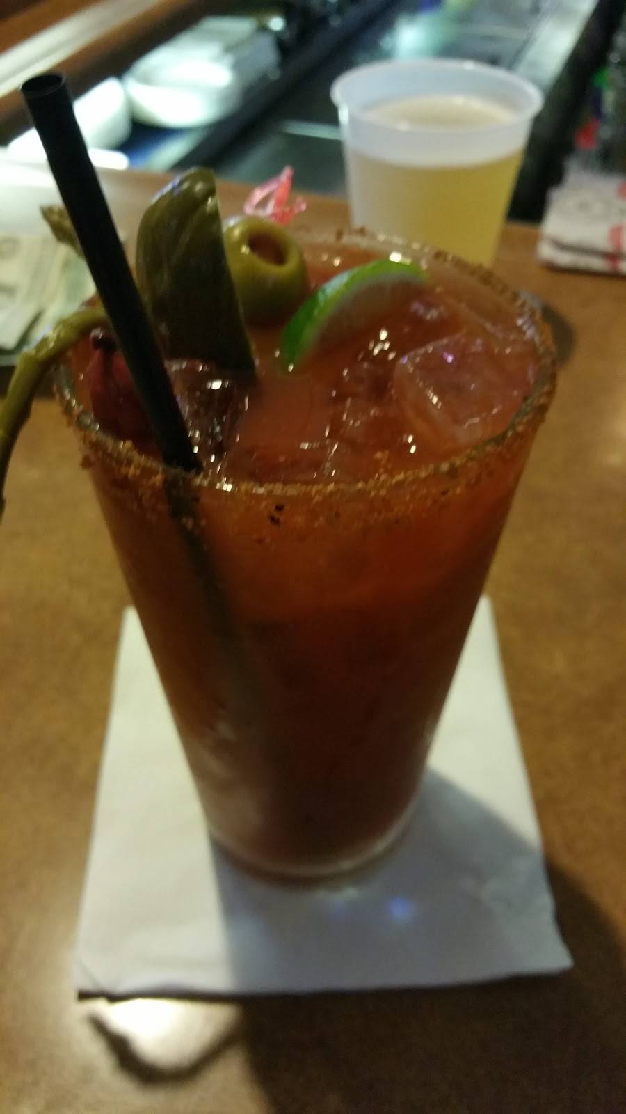 The Front Porch Bar & Grill | restaurant | 100 N Sheppard St, Kellogg, MN 55945, USA | 5077673368 OR +1 507-767-3368