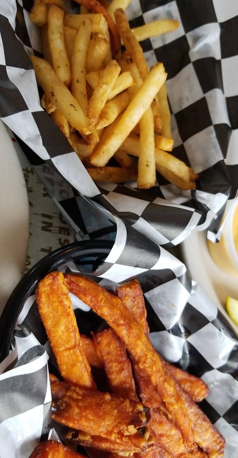 Kehdes Barbeque | restaurant | 1915 S Limit Ave, Sedalia, MO 65301, USA | 6608262267 OR +1 660-826-2267