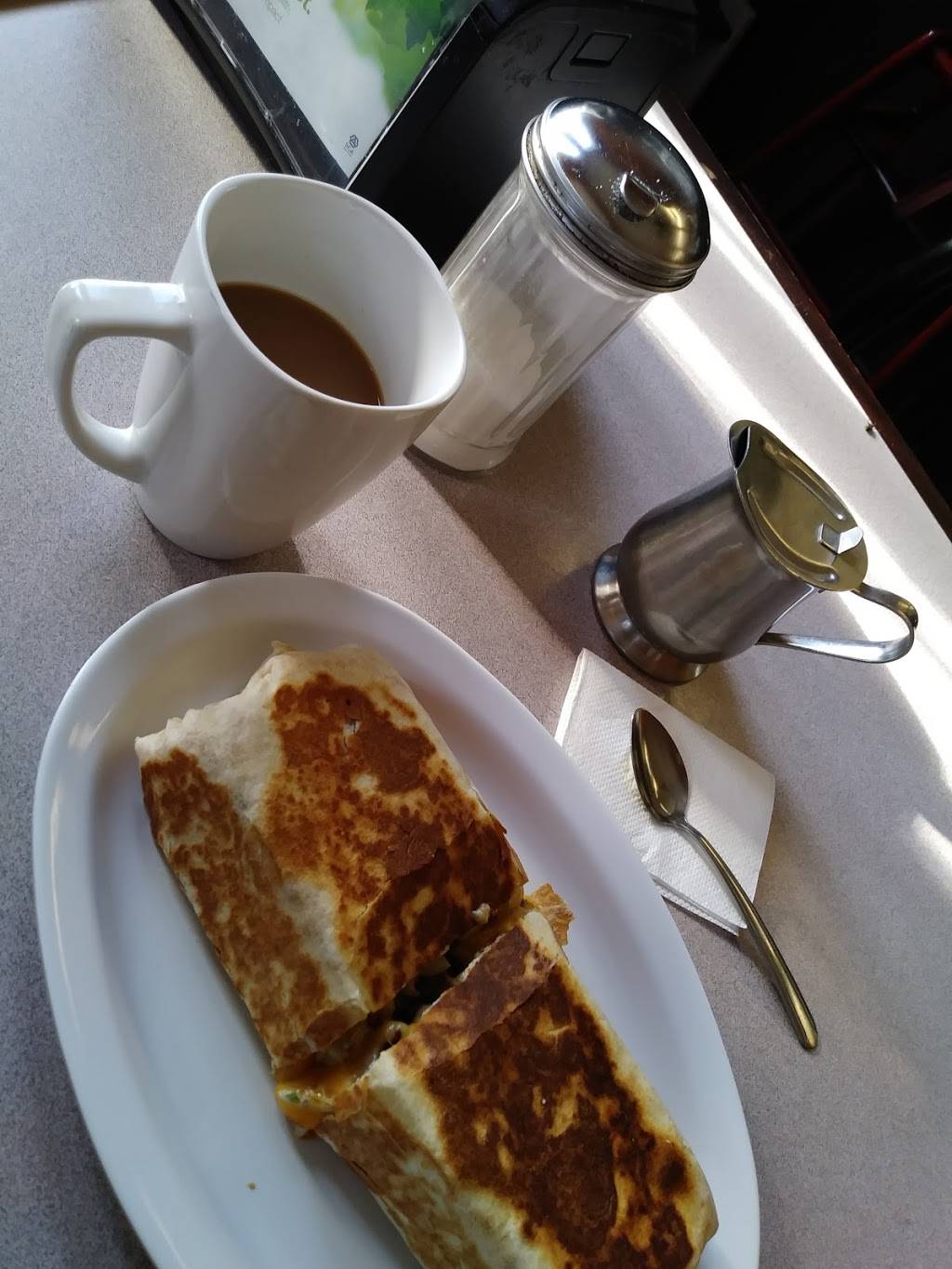 Los Reyes Restaurant | restaurant | 2101 Geneva Ave, San Francisco, CA 94134, USA | 4154666214 OR +1 415-466-6214