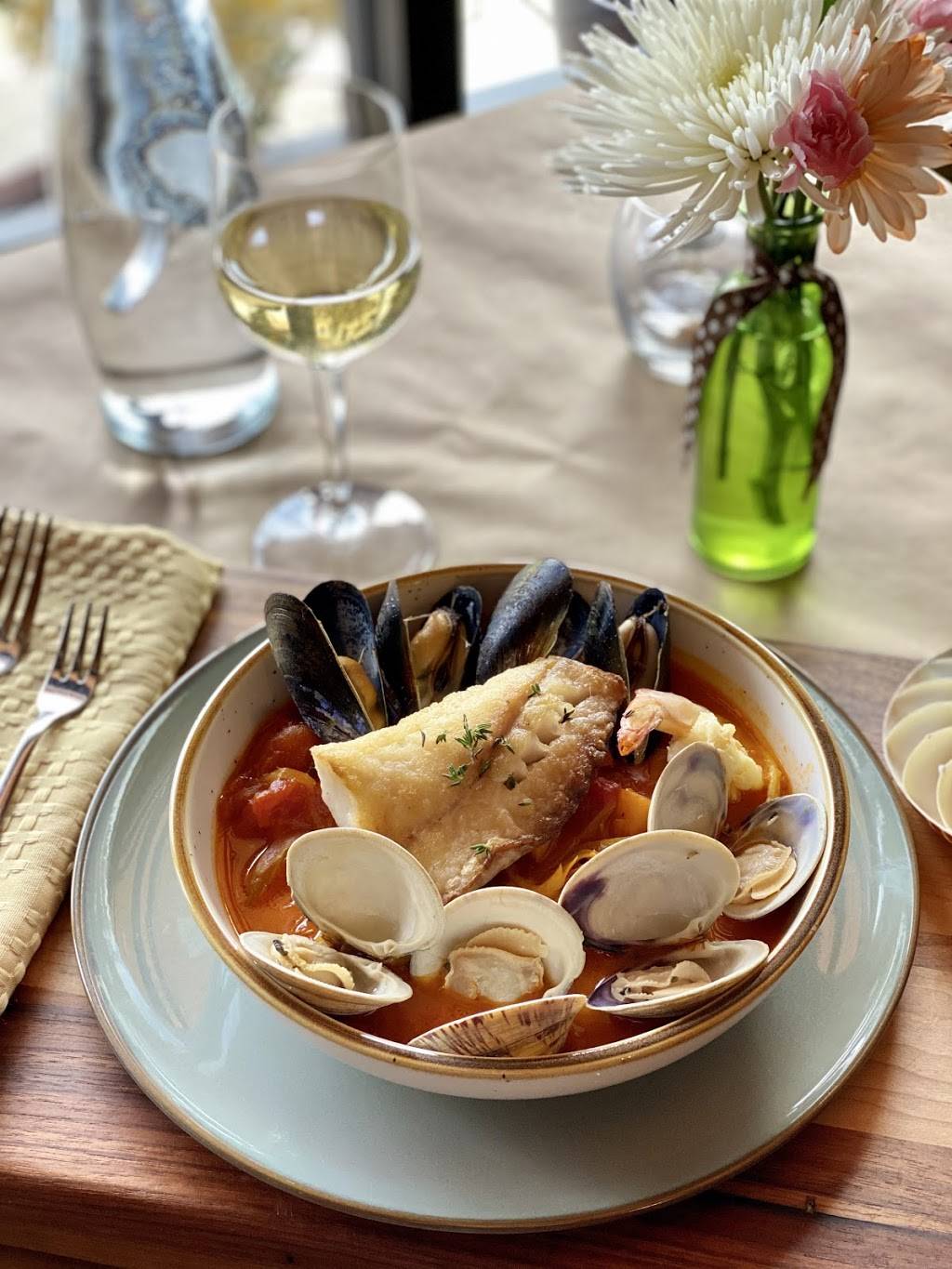 Bistro Nautile | restaurant | 150 W Oak St, Fort Collins, CO 80524, USA | 9702241188 OR +1 970-224-1188