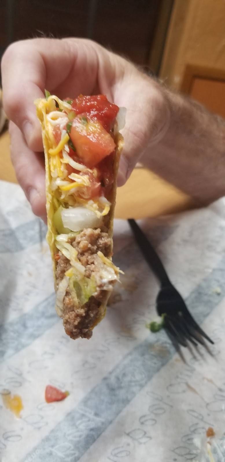 Taco Bueno | restaurant | 1810 N Elm Pl, Broken Arrow, OK 74012, USA | 9182586464 OR +1 918-258-6464