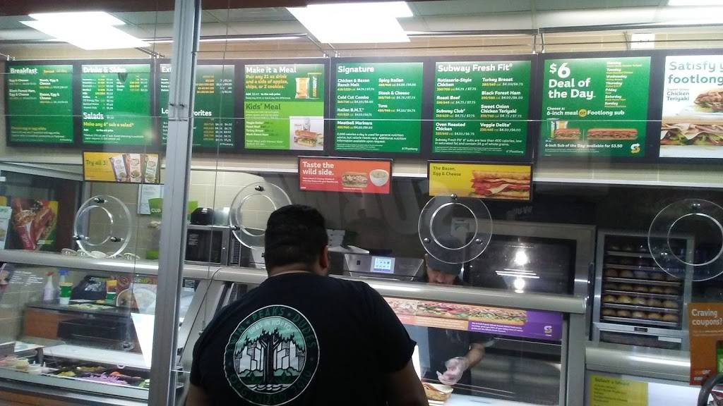 Subway Restaurants | restaurant | 10327 S Torrence Ave Space #2, Chicago, IL 60617, USA | 7739027188 OR +1 773-902-7188