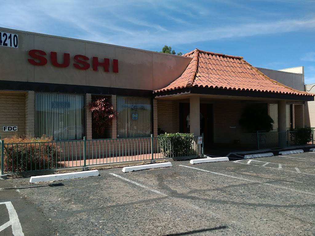 Kazoku - Sushi & Japanese Cuisine | restaurant | 4210 E Speedway Blvd, Tucson, AZ 85712, USA | 5207776249 OR +1 520-777-6249