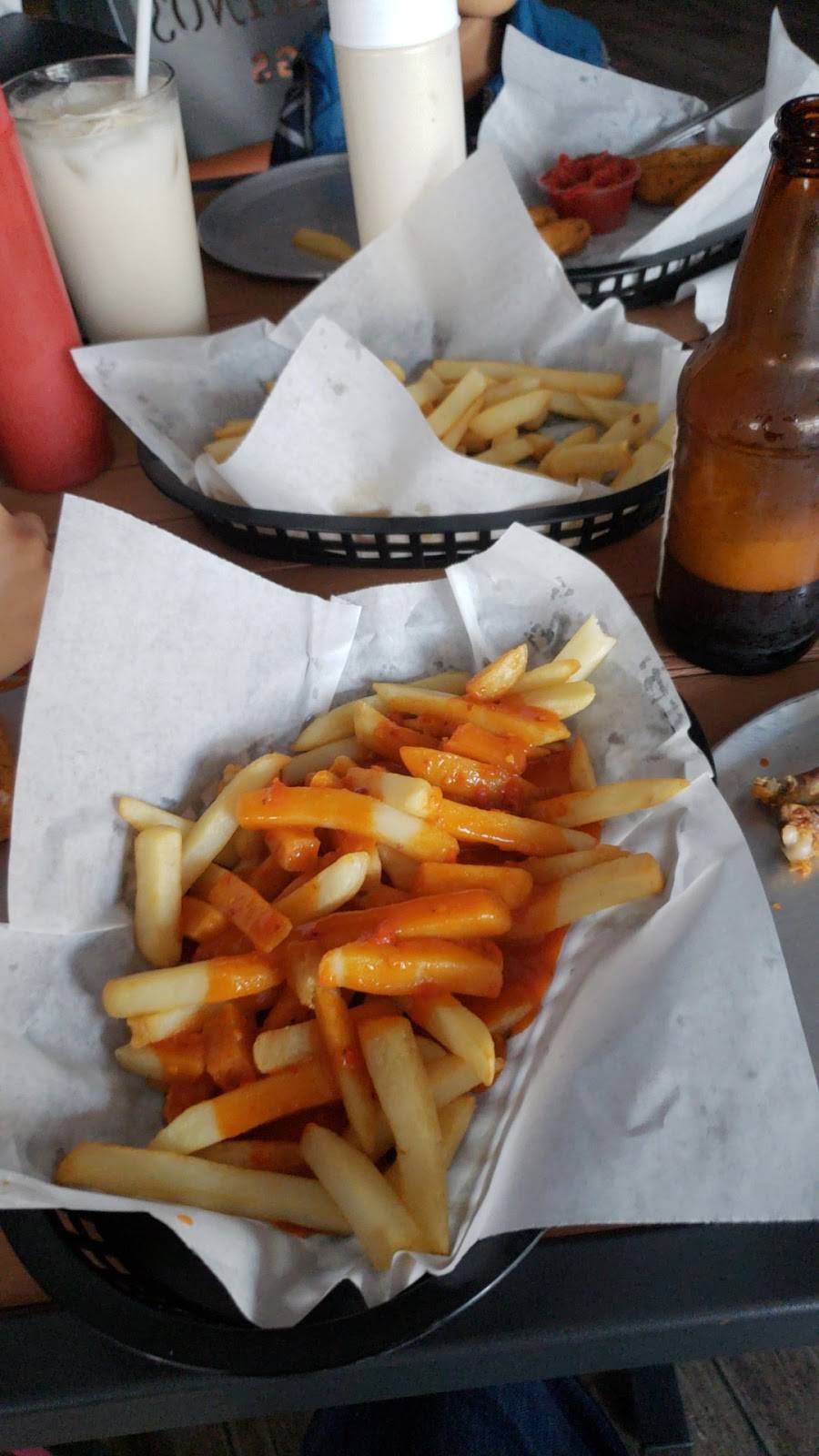 Chiltepinos Wings | restaurant | Lazaro Cardenas Blvd 16000, La Pechuga, Otay Constituyentes, Tijuana, B.C., Mexico | 016642089817 OR +52 664 208 9817