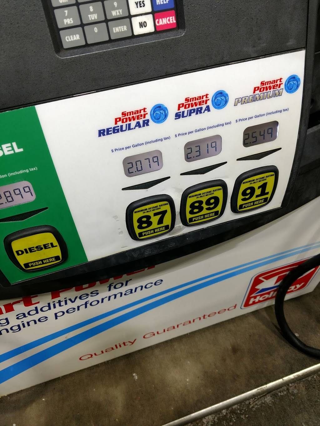 Holiday Stationstores | cafe | 5317 36th Ave N, Crystal, MN 55422, USA | 7635887330 OR +1 763-588-7330