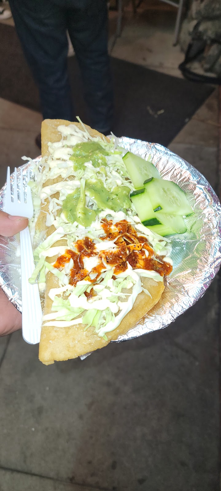 Chiefs Tacos truck | restaurant | 13125 Whittier Blvd, Whittier, CA 90602, USA | 5623251099 OR +1 562-325-1099