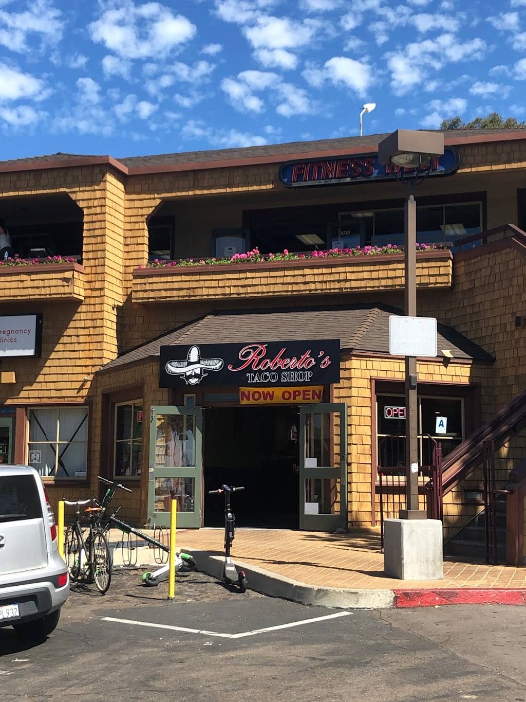 Roberto’s Taco Shop Pacific Beach | restaurant | 1858 Garnet Ave, San Diego, CA 92109, USA | 8588867243 OR +1 858-886-7243