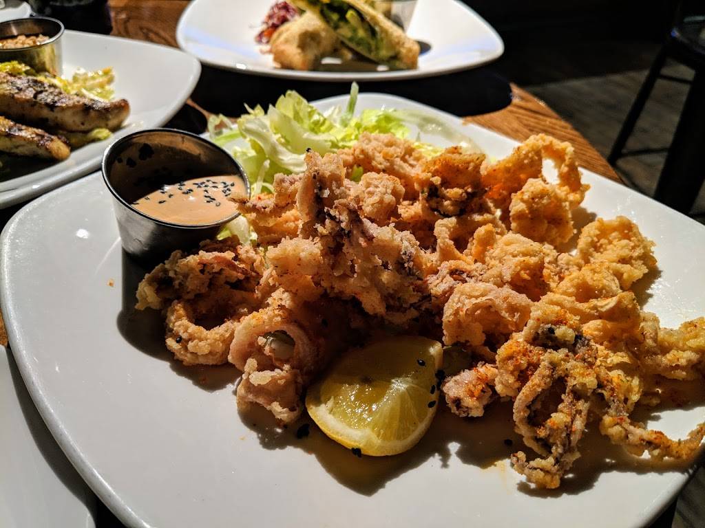 Kona Grill | restaurant | 444 Ward Pkwy, Kansas City, MO 64112, USA | 8169315888 OR +1 816-931-5888