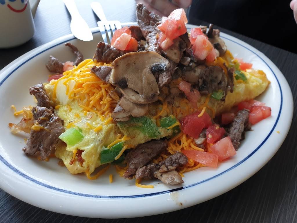 IHOP - The Tower Hotel | restaurant | 6732 Fallsview Boulevard, 26th Floor, Niagara Falls, ON L2G 3W6, Canada | 90535615012037 OR +1 905-356-1501 ext. 2037