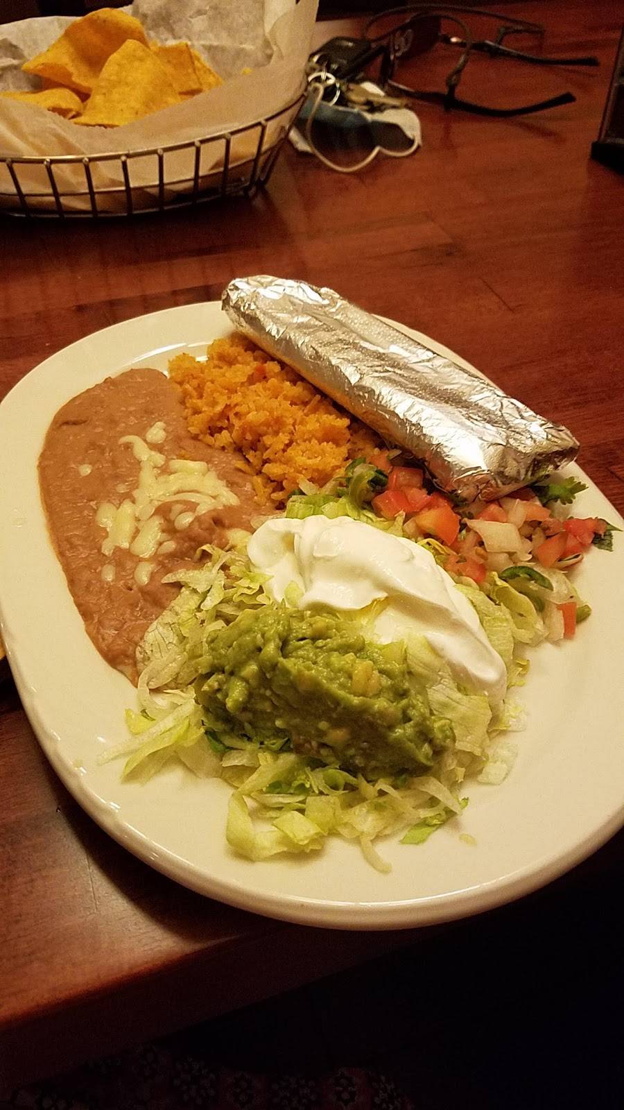 Los Charros | restaurant | 116 W Market St, Havana, IL 62644, USA | 3096400018 OR +1 309-640-0018