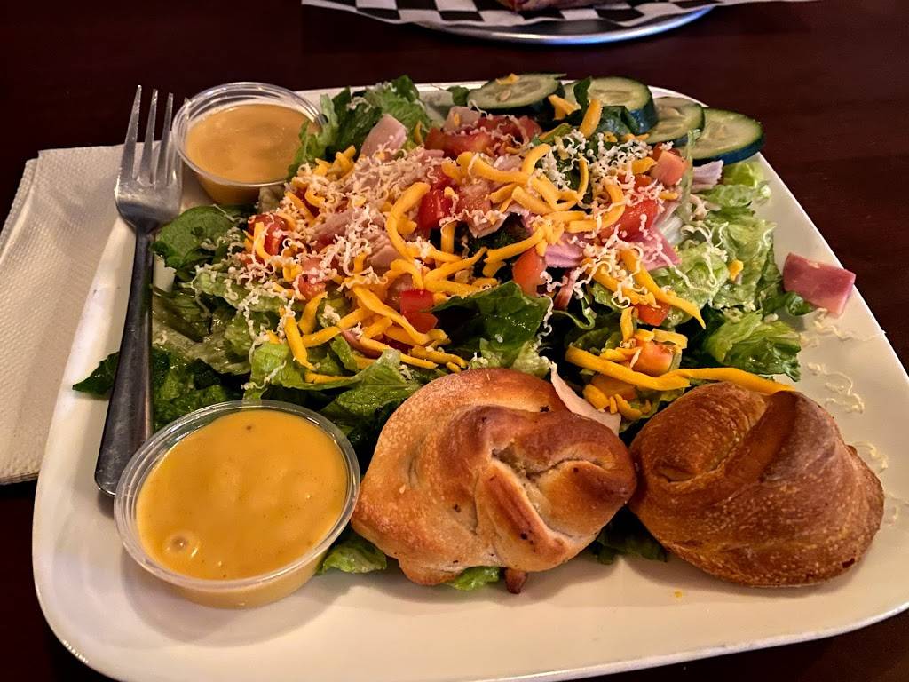 AJs NY Pizzeria | restaurant | 1930 SW Westport Dr, Topeka, KS 66604, USA | 7858617000 OR +1 785-861-7000