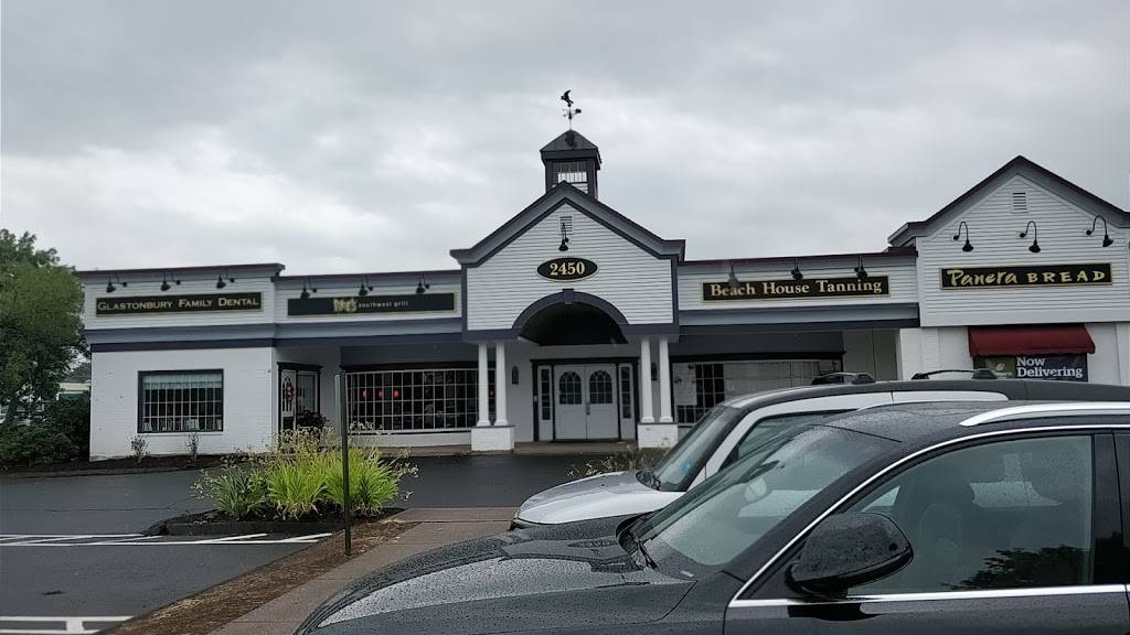 Moes Southwest Grill | restaurant | 2450 Main St, Glastonbury, CT 06033, USA | 8604309222 OR +1 860-430-9222