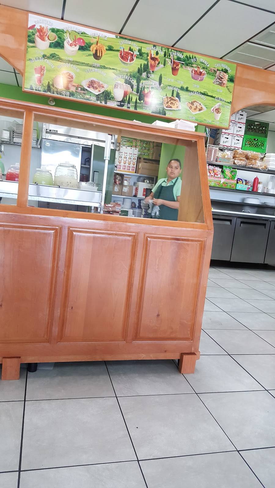 Neveria Chayos # 3 | restaurant | 4239 W McDowell Rd, Phoenix, AZ 85009, USA | 6023743312 OR +1 602-374-3312