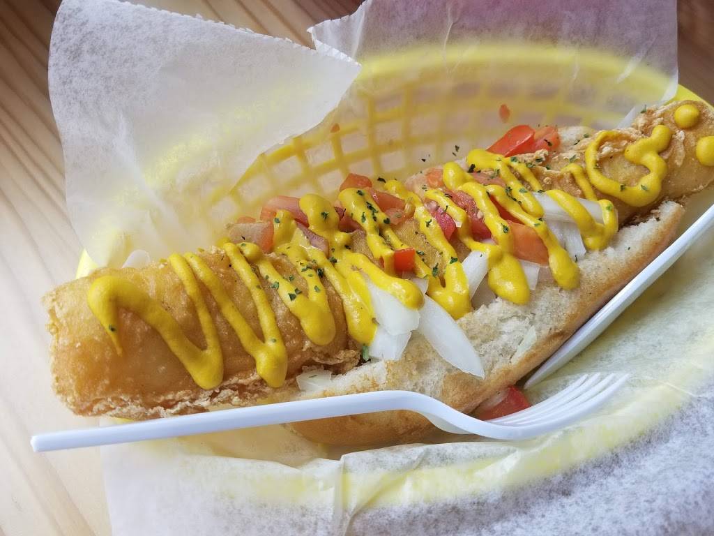 Dat Dog | restaurant | 101 Church Ave #1200, College Station, TX 77840, USA | 9797045257 OR +1 979-704-5257