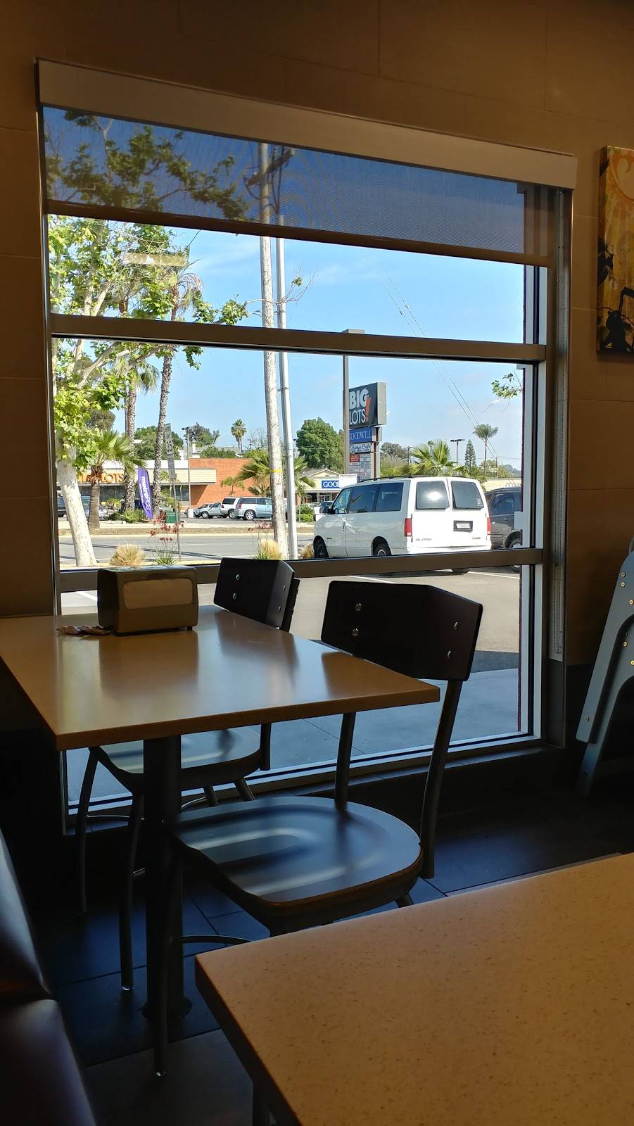 Jack in the Box | restaurant | 6110 Lake Murray Blvd, La Mesa, CA 91942, USA | 6194666080 OR +1 619-466-6080