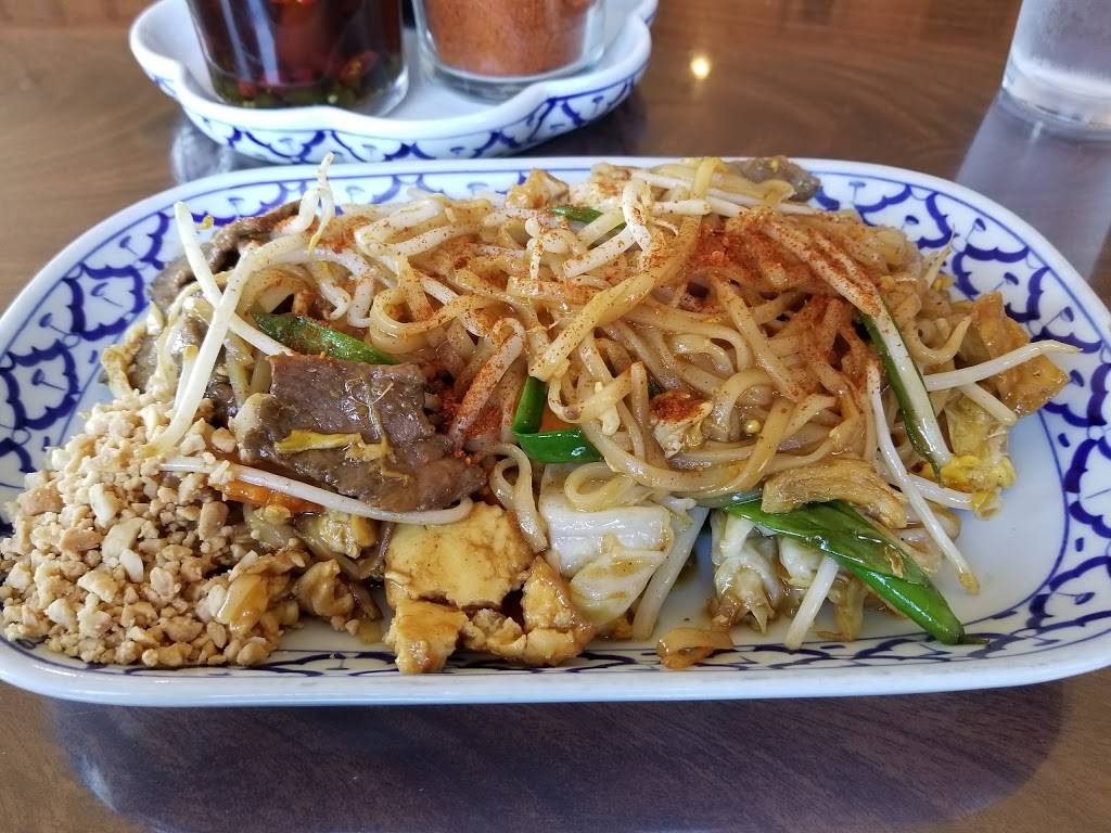 Thai Chefs House | restaurant | 2851 Fulton Ave, Sacramento, CA 95821, USA | 9164819500 OR +1 916-481-9500