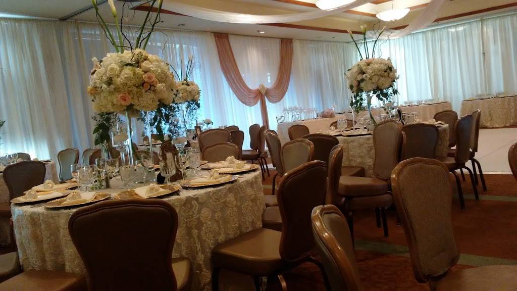 Davids Restaurant | restaurant | 5151 Stars and Stripes Dr, Santa Clara, CA 95054, USA | 4089861666 OR +1 408-986-1666