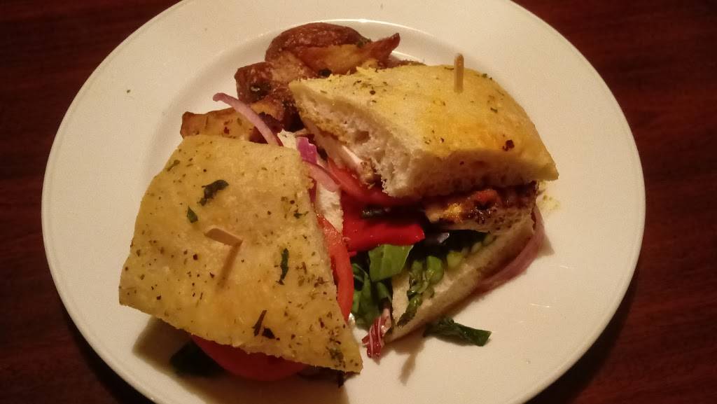 Elis Brick Oven Pizza & Market | meal takeaway | 2402 Whitney Ave, Hamden, CT 06518, USA | 2032881686 OR +1 203-288-1686