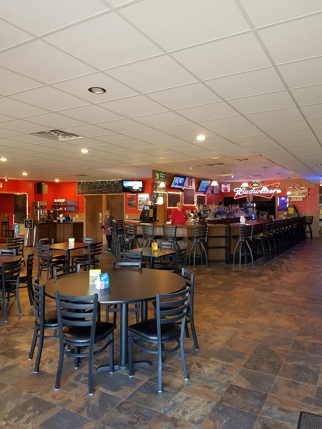 The Lanes | restaurant | 1127 4th Ave S, Park Falls, WI 54552, USA | 7157623237 OR +1 715-762-3237