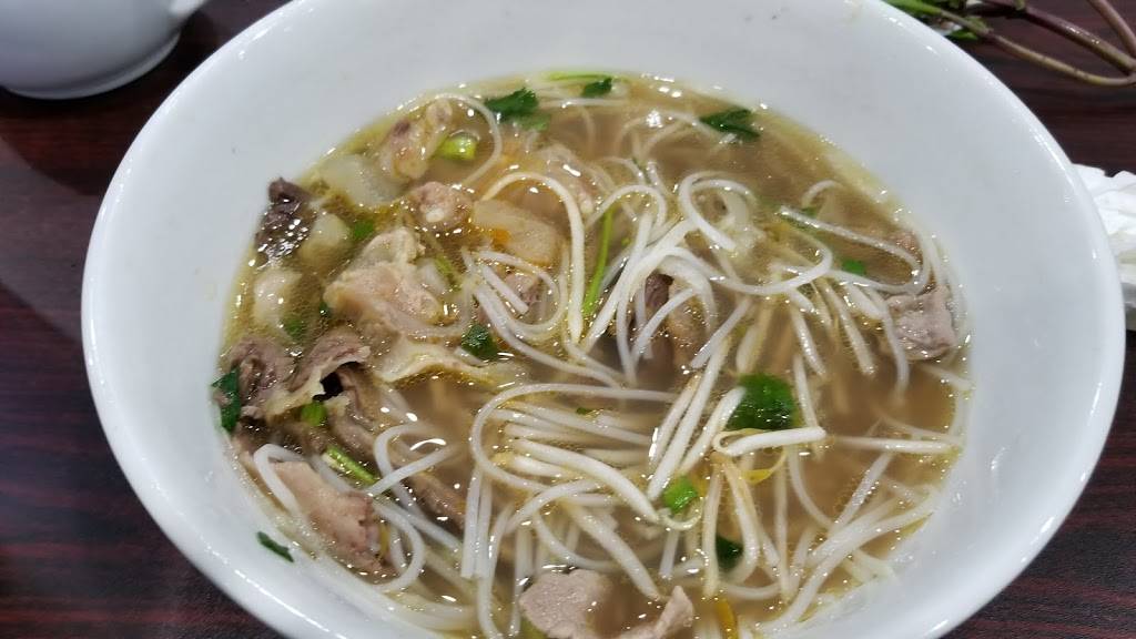 M Noodle & Cafe | restaurant | 6945 Monterey Rd Ste D, Gilroy, CA 95020, USA | 4088424848 OR +1 408-842-4848