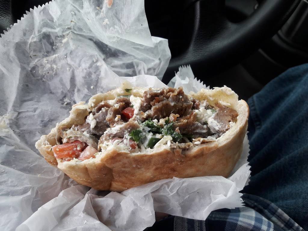 Tabooli Gyro | restaurant | 13001 Old Hickory Blvd, La Vergne, TN 37086, USA | 6156412225 OR +1 615-641-2225