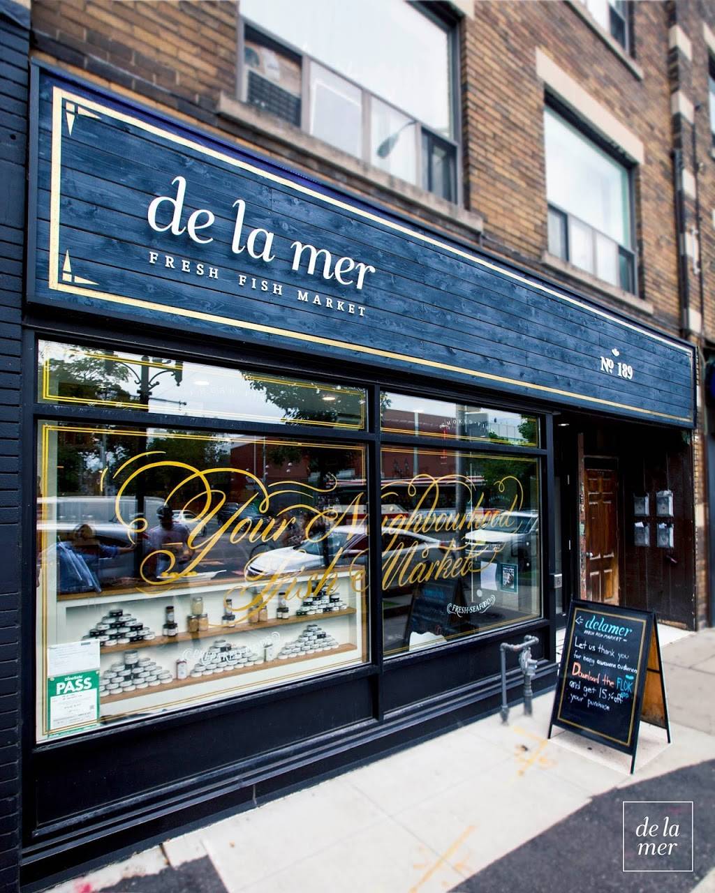 De La Mer | restaurant | 291 Roncesvalles Ave, Toronto, ON M6R 2M3, Canada | 6476493912 OR +1 647-649-3912