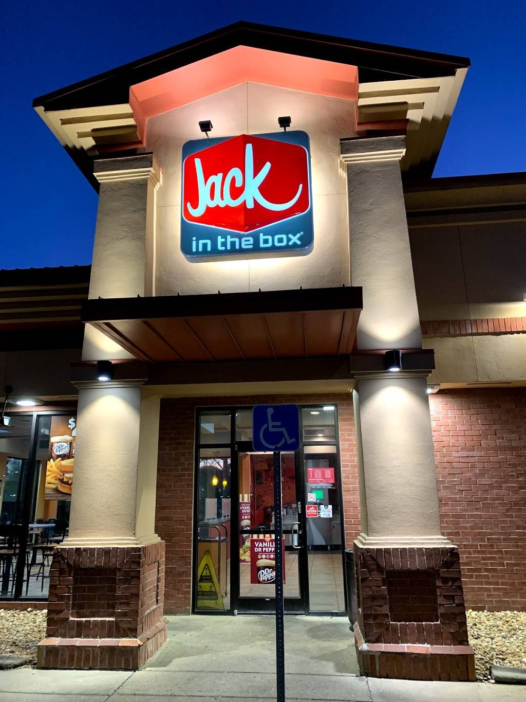 Jack in the Box | restaurant | 3000 Mallory Ln, Franklin, TN 37067, USA | 6157789575 OR +1 615-778-9575