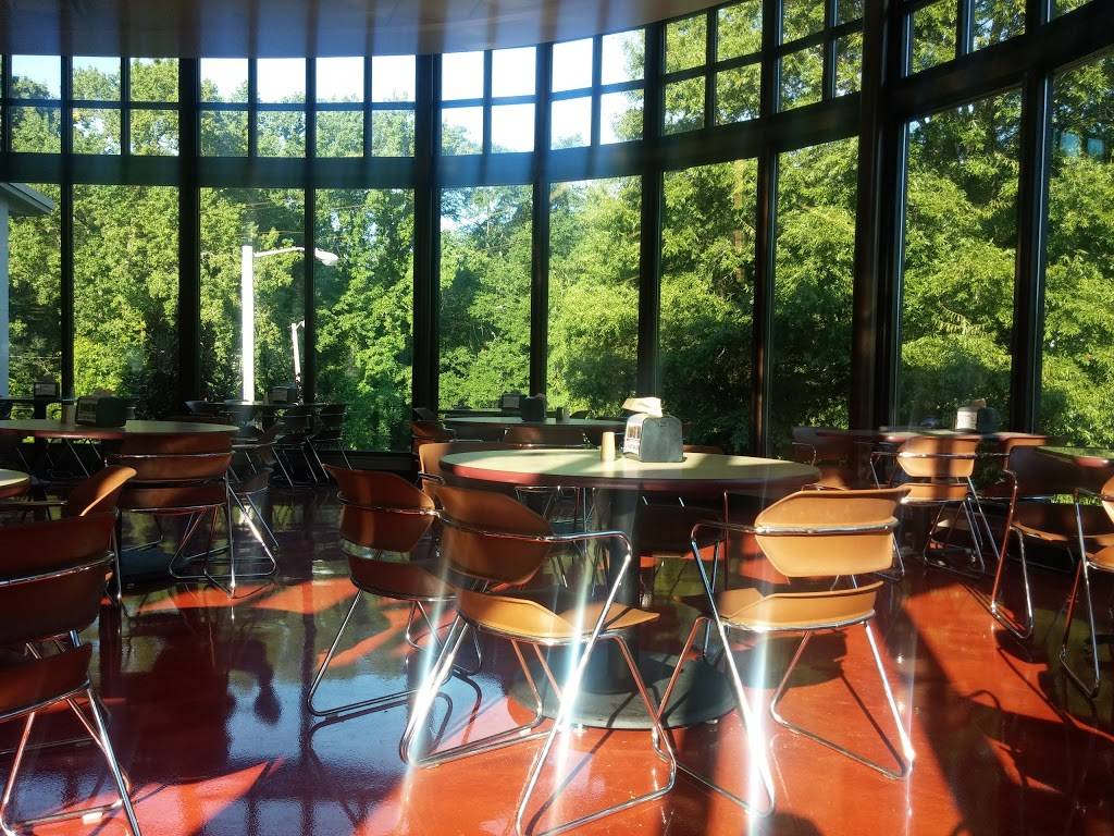 Oglethorpe Dining Commons | restaurant | 0001, 160 University Ct, Athens, GA 30602, USA | 7065427763 OR +1 706-542-7763