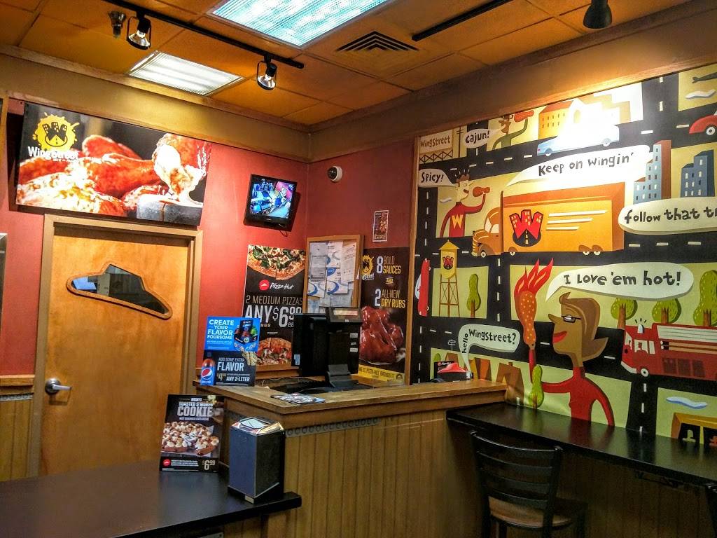 Pizza Hut | restaurant | 4350 S Pulaski Rd, Chicago, IL 60632, USA | 7737672969 OR +1 773-767-2969