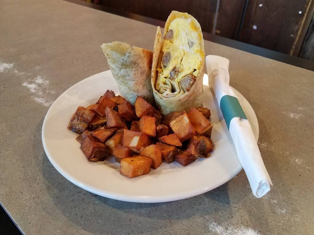 Club Tavern | restaurant | 1915 Branch St, Middleton, WI 53562, USA | 6088363773 OR +1 608-836-3773