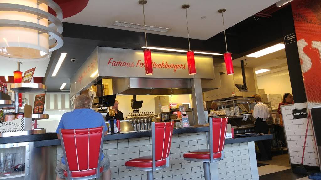 Steak n Shake | restaurant | 116 Grand Central Mall, Parkersburg, WV 26105, USA | 3044247050 OR +1 304-424-7050