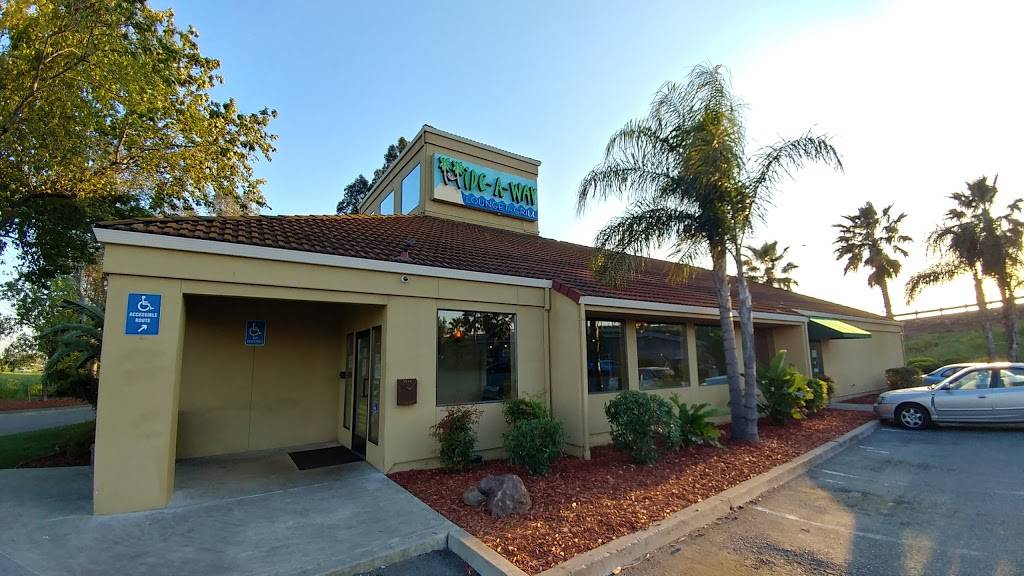 Hide-A-Way Lounge & Grill | restaurant | 1080 Orange Dr, Vacaville, CA 95687, USA | 7074481900 OR +1 707-448-1900