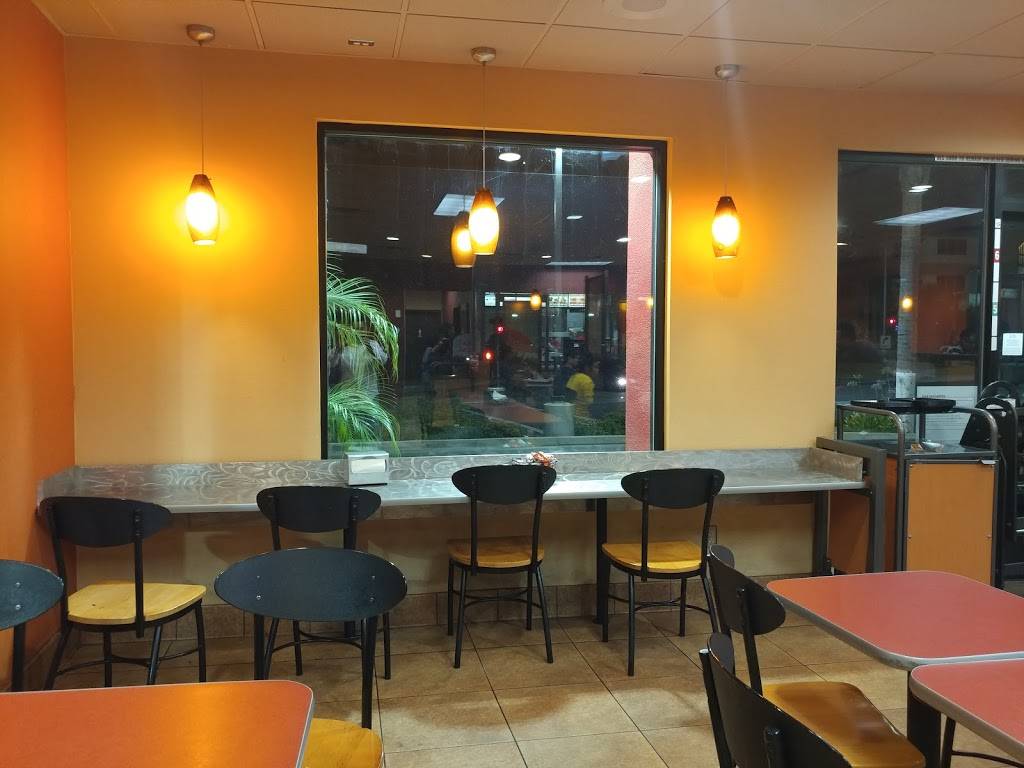 Jack in the Box | restaurant | 24820 Pico Canyon Rd, Santa Clarita, CA 91381, USA | 6612591401 OR +1 661-259-1401