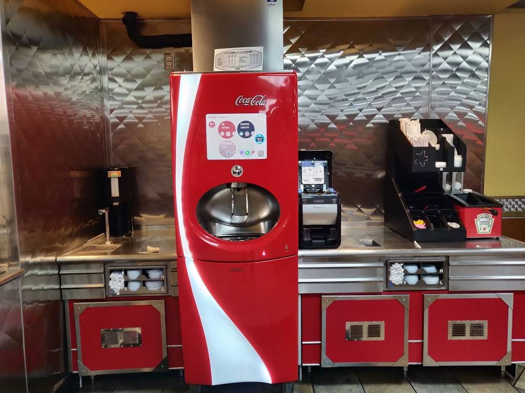 Carls Jr. | restaurant | 101 S Union Ave, Bakersfield, CA 93307, USA | 6618630273 OR +1 661-863-0273