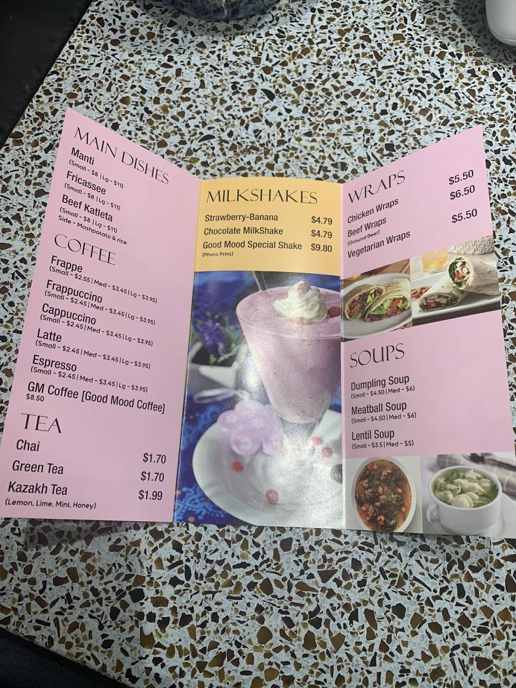 Good Mood cafe | restaurant | 2009 W Roscoe St, Chicago, IL 60618, USA | 7085064705 OR +1 708-506-4705