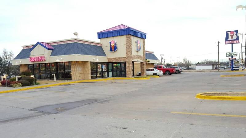 Braums Ice Cream & Burger Restaurant | restaurant | 3921 S Pennsylvania Ave, Oklahoma City, OK 73119, USA | 4056857665 OR +1 405-685-7665