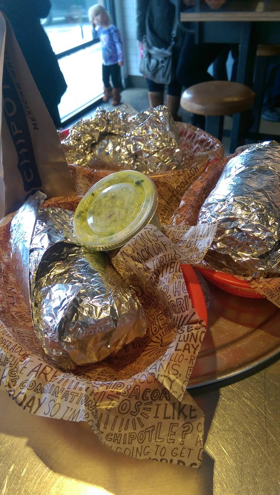 Chipotle Mexican Grill | restaurant | 15 E Golf Rd, Hoffman Estates, IL 60169, USA | 6304391610 OR +1 630-439-1610